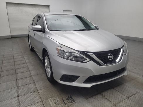 Used 2019 Nissan Sentra SV FWD image 13