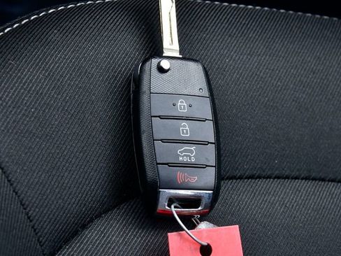 Used 2018 Kia Soul + image 22