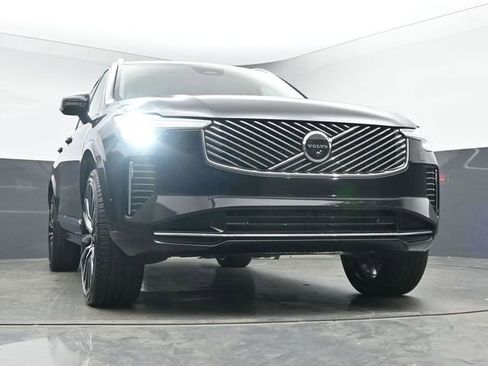 New 2026 Volvo XC90 B6 Ultra w/ Protection Package Premier image 39