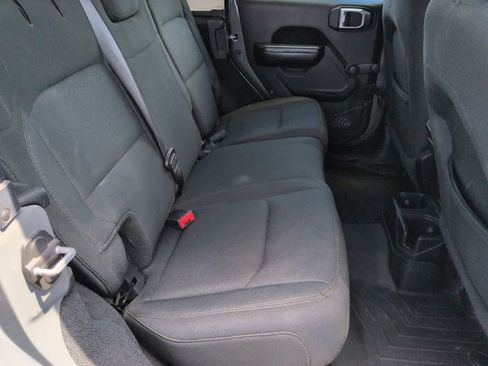 Used 2019 Jeep Wrangler Unlimited Sport AWD/4WD image 20
