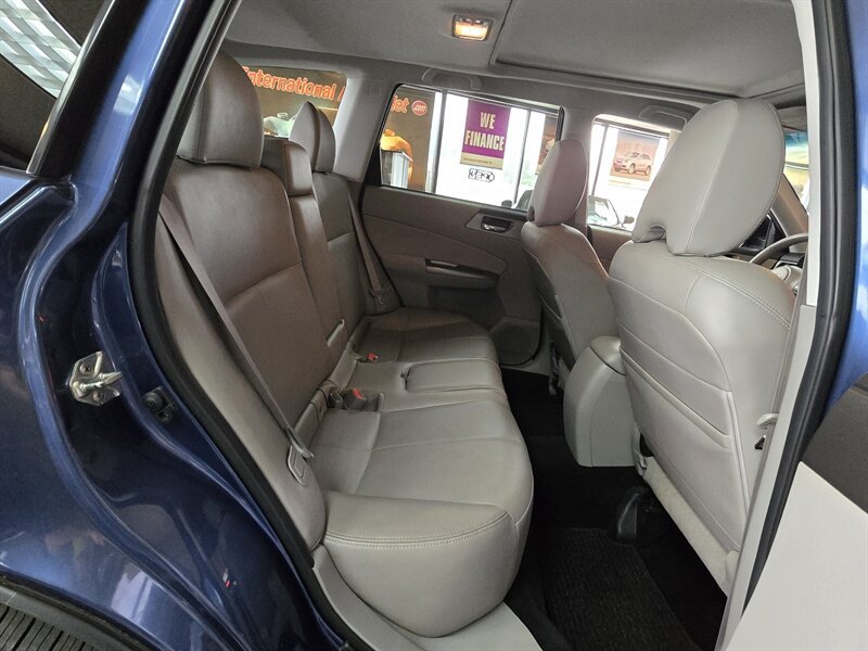 Used 2013 Subaru Forester 2.5XT Touring AWD/4WD image 16