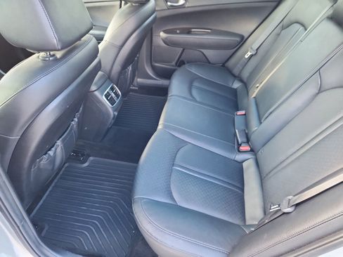 Used 2020 Kia Optima Premium image 11