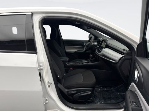 Used 2023 Jeep Compass Sport image 16