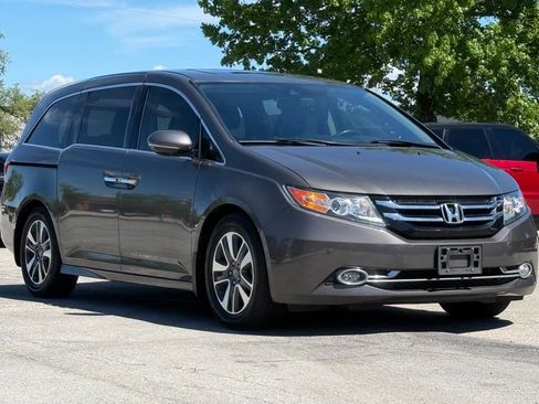 Used 2014 Honda Odyssey Touring Elite image 8