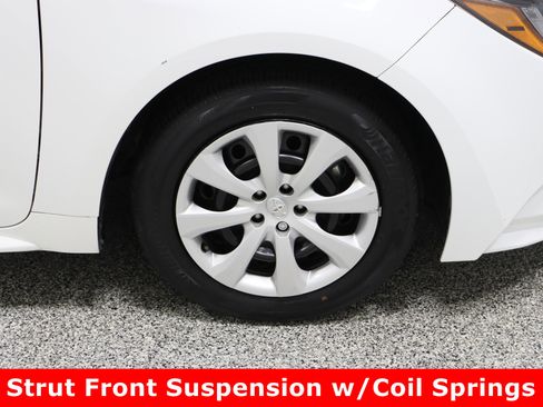 Certified 2024 Toyota Corolla LE image 5