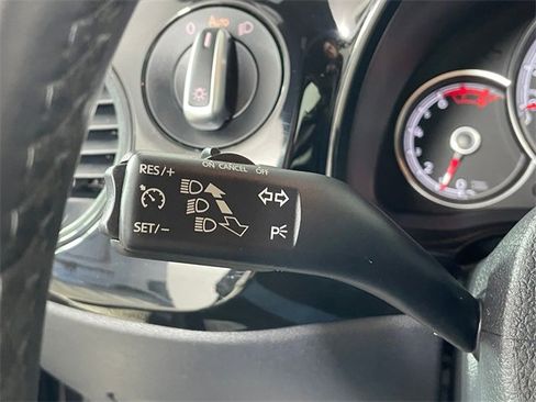 Used 2018 Volkswagen Beetle 2.0T S image 13