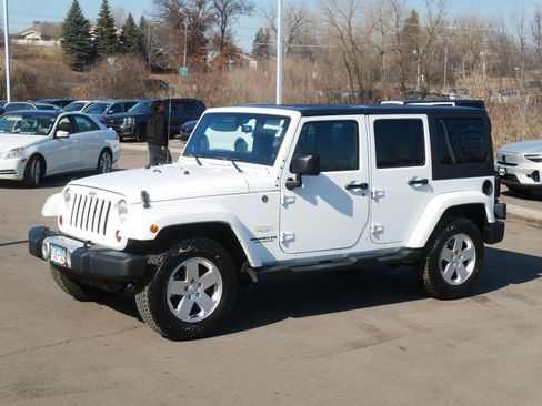 Used 2012 Jeep Wrangler Unlimited Sahara w/ Dual Top Group image 3