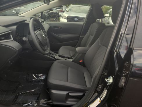 Certified 2024 Toyota Corolla LE AWD/4WD image 16