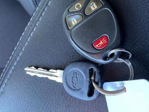 Used 2016 Chevrolet Traverse LT w/ Style and Technology Package image 44