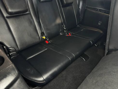 Used 2016 Toyota Highlander XLE AWD/4WD image 23