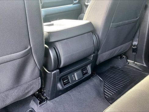 Used 2026 Chevrolet Silverado 1500 LT AWD/4WD image 13