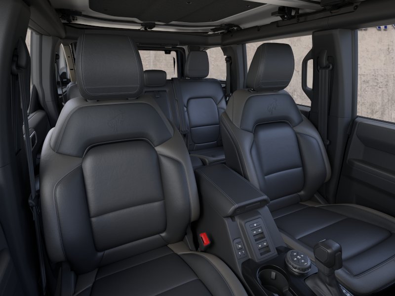 New 2026 Ford Bronco Outer Banks w/ Sasquatch Package AWD/4WD image 10