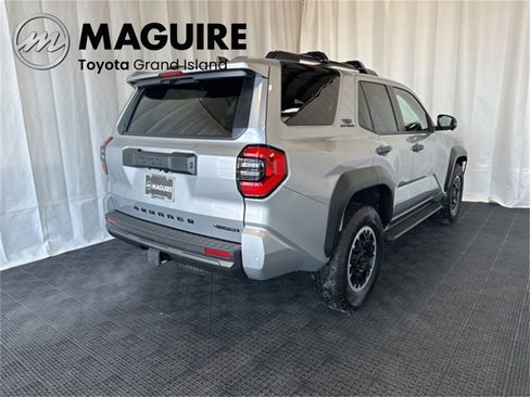 New 2025 Toyota 4Runner 4WD image 27