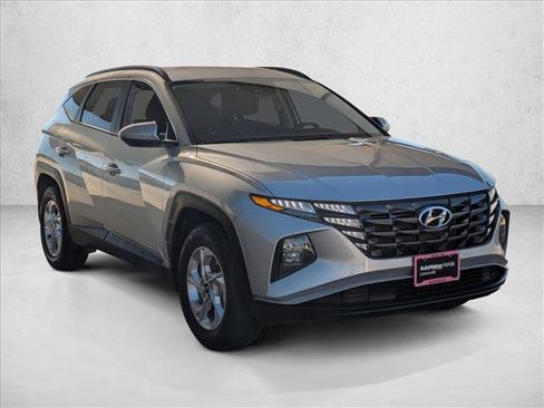 Used 2023 Hyundai Tucson SEL image 3