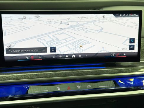 Used 2023 BMW i7 xDrive60 w/ Executive Package 2 image 23