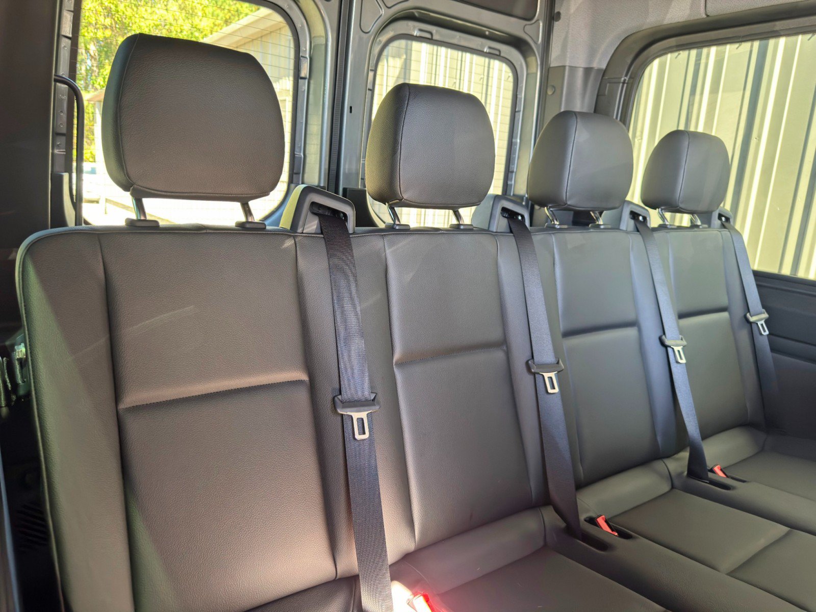 Used 2023 Mercedes-Benz Sprinter 2500 image 38
