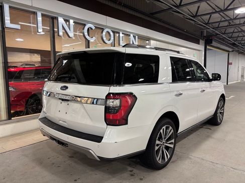 Used 2020 Ford Expedition Limited w/ Equipment Group 302A AWD/4WD image 2