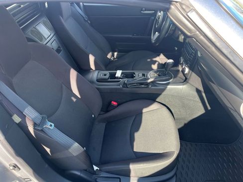 Used 2009 MAZDA MX-5 Miata Touring image 23