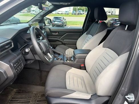 Used 2024 Toyota Tacoma TRD Sport w/ TRD Sport Upgrade Package AWD/4WD image 3