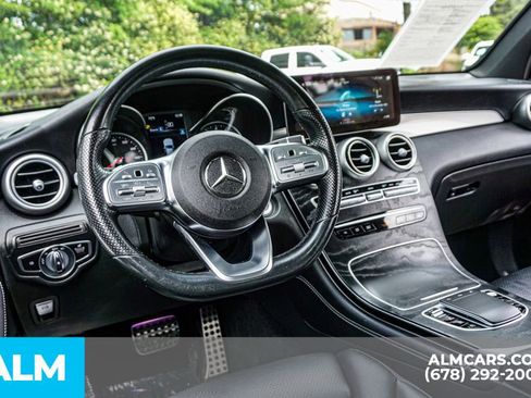 Used 2020 Mercedes-Benz GLC 300 image 31