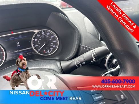 Used 2025 Nissan Sentra SV image 21