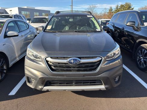 Used 2021 Subaru Outback Limited image 2