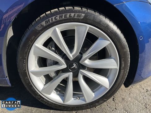 Used 2019 Tesla Model 3 Long Range image 79