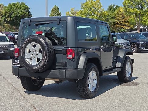 Used 2017 Jeep Wrangler Sport w/ Quick Order Package 24S AWD/4WD image 5