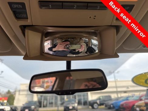 Used 2016 Toyota Highlander Limited image 11