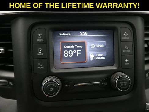 Used 2021 RAM 1500 Big Horn AWD/4WD image 27