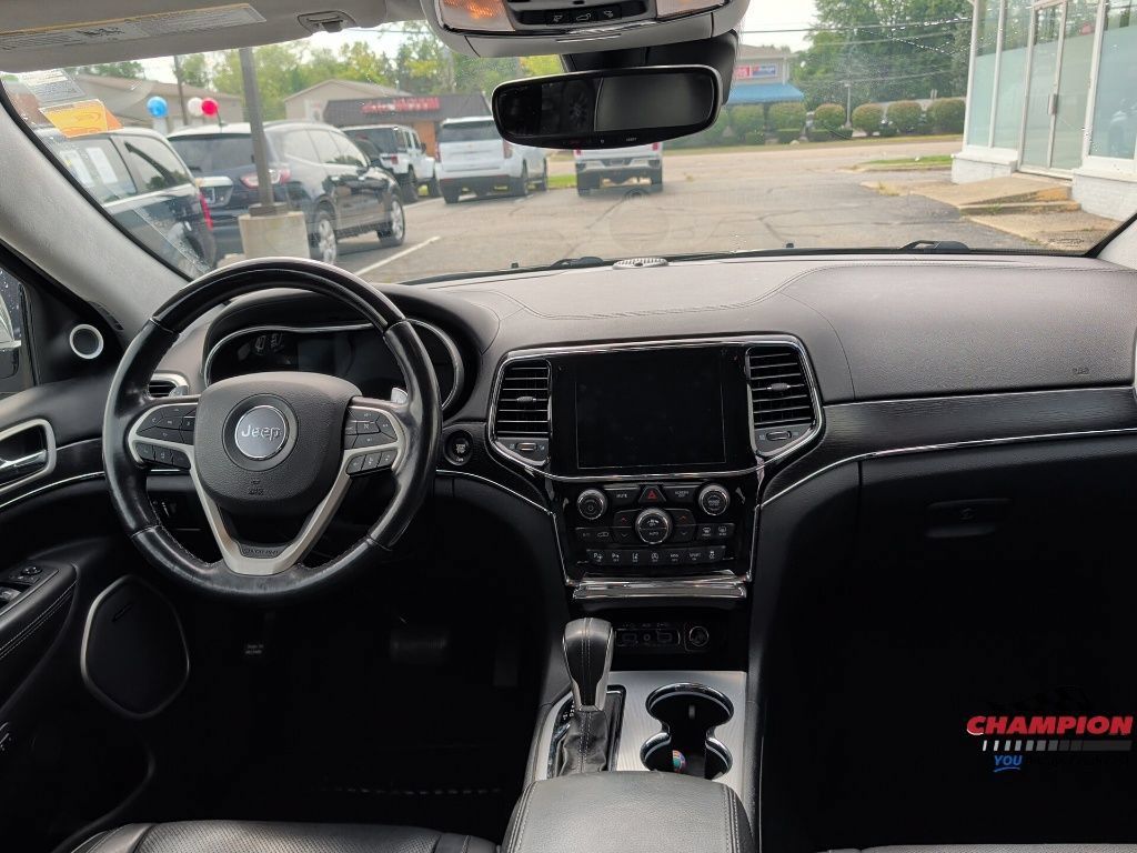Used 2021 Jeep Grand Cherokee Summit AWD/4WD image 20