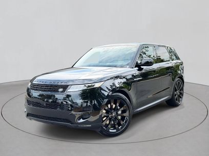 New 2025 Land Rover Range Rover Sport SE