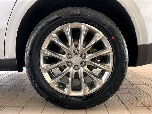Used 2021 Buick Enclave Premium w/ Sun and Sites Package FWD image 33