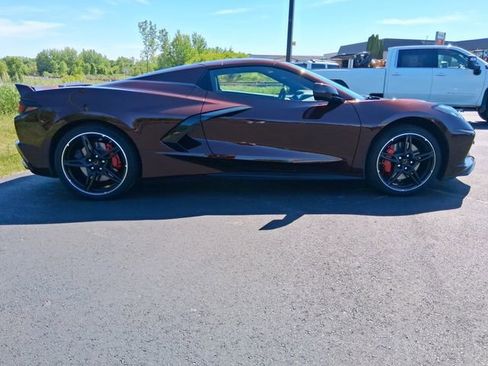 Used 2023 Chevrolet Corvette Stingray Preferred Conv w/ Z51 Performance Package RWD image 7
