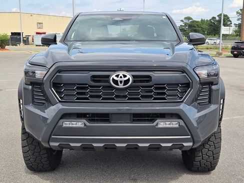 Used 2024 Toyota Tacoma TRD Off-Road AWD/4WD image 6