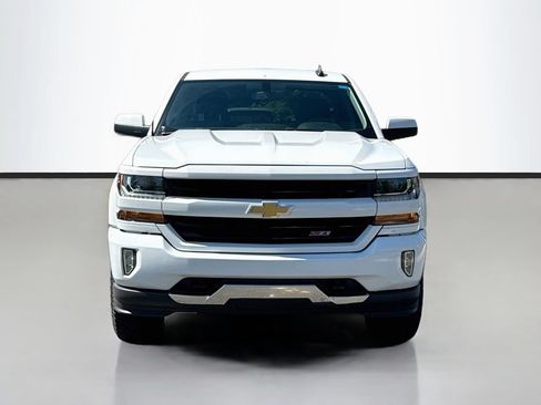 Used 2018 Chevrolet Silverado 1500 LT w/ All Star Edition AWD/4WD image 2