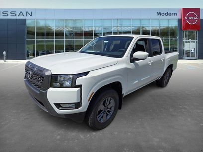 New 2025 Nissan Frontier SV w/ SV Convenience Package