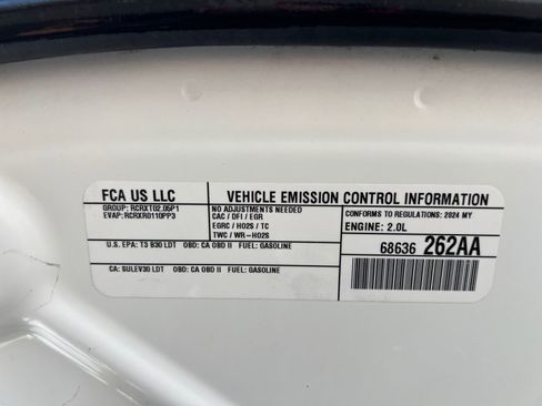 Used 2024 Jeep Compass Trailhawk image 37