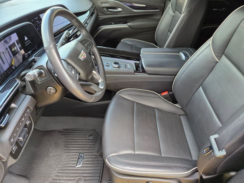 Used 2023 Cadillac Escalade Sport w/ LPO, ONYX Package image 11