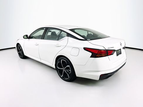 Used 2024 Nissan Altima 2.5 SR image 5