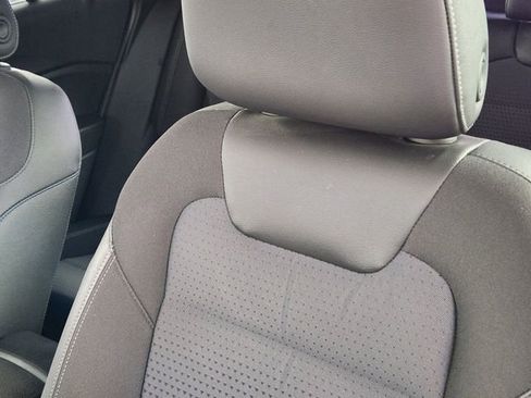 Certified 2024 Chevrolet Trax LT w/ Driver Confidence Package image 14