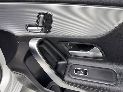 Used 2020 Mercedes-Benz A 220 image 45