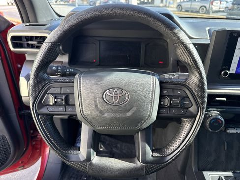 Used 2025 Toyota Tacoma 2WD Double Cab image 18