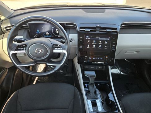 Used 2022 Hyundai Tucson SEL w/ Convenience Package AWD/4WD image 6