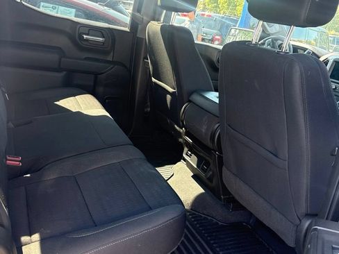 Used 2023 Chevrolet Silverado 1500 Custom AWD/4WD image 15