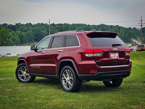Used 2022 Jeep Grand Cherokee Limited w/ Tech Group AWD/4WD image 5