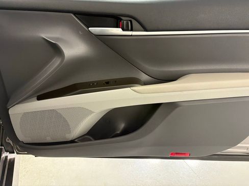 Used 2023 Toyota Camry LE image 37