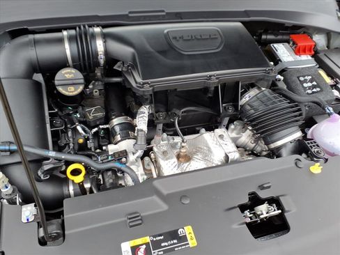 New 2026 Jeep Compass Latitude image 18