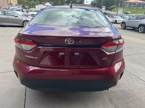 Used 2026 Toyota Corolla LE FWD image 4