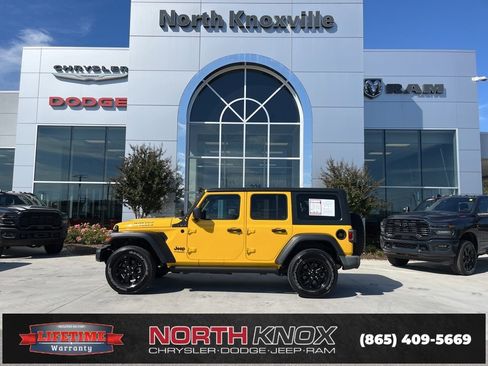 Used 2021 Jeep Wrangler Unlimited Sport image 2
